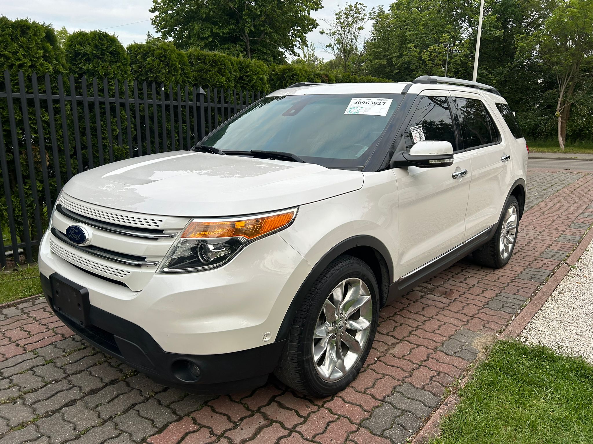 Ford Explorer 2014 — import z USA
